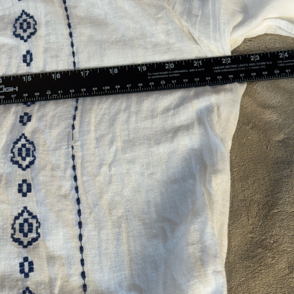 Nine West Boho White Cotton Peasant Blouse With Blue embroidery and Tassels L - Picture 6 of 9